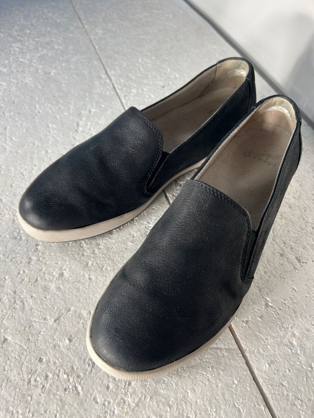 Dansko SZ9 - 10 (40) Navy Leather Slip-On Women’s Casual Sneakers Comfort Preppy